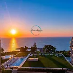 Апартаменты Azure Infinity - Sea View, Pools & - Over The Sea And Under The Sky *