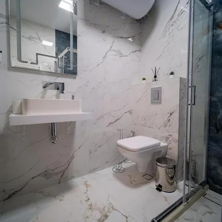 Apartment Azure Infinity - Sea View, Pools & - Over The Sea And Under The Sky *