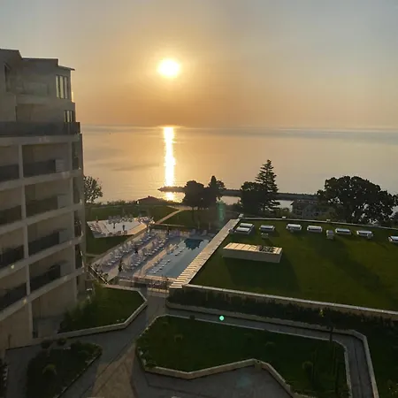 Azure Infinity - Sea View, Pools & - Over The Sea And Under The Sky Apartment