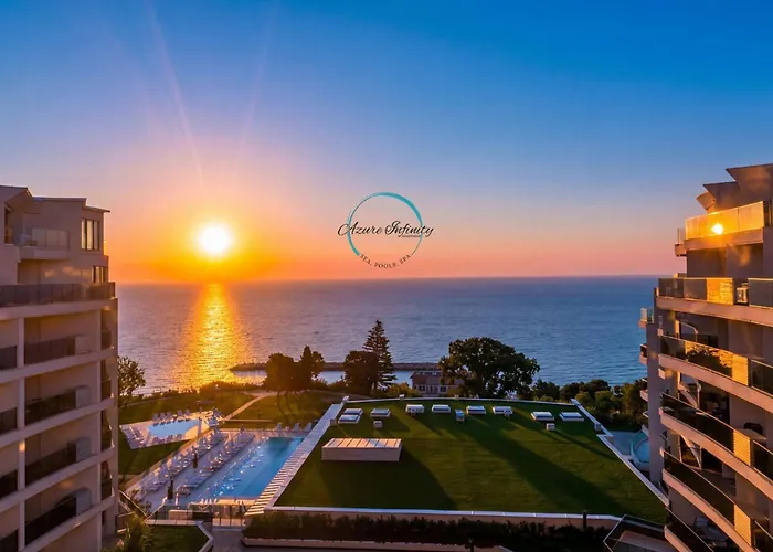 公寓 Azure Infinity - Sea View, Pools & - Over The Sea And Under The Sky *