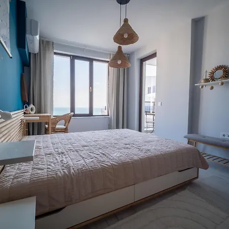 Апартаменты Azure Infinity - Sea View, Pools & - Over The Sea And Under The Sky