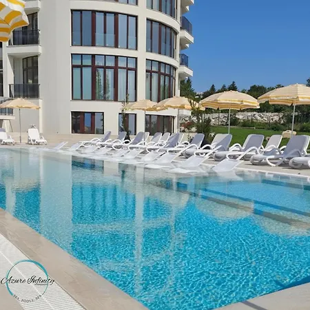 Apartman Azure Infinity - Sea View, Pools & - Over The Sea And Under The Sky